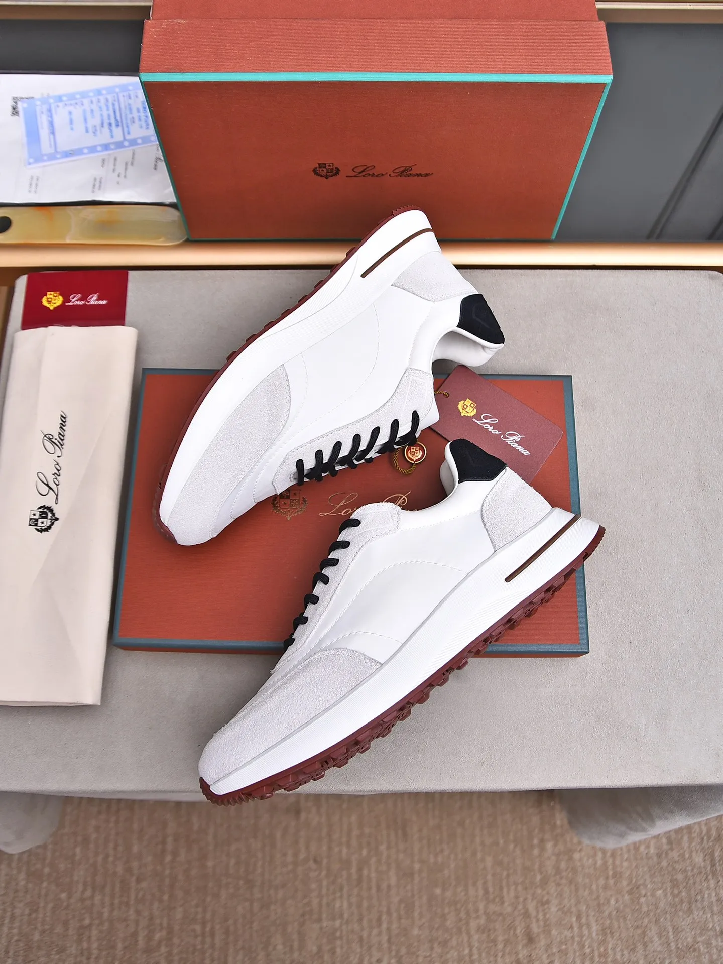 Men's shoes 💰460 LP new product on sale Loro Piana sports shoes｜Made with top-layer frosted and imported waterproof fabrics｜Comprehensive one-to-one restoration of the counter process｜Installed with original molded rubber three-color combination craft outsole｜Size: 39-44 (customized at 45.46)